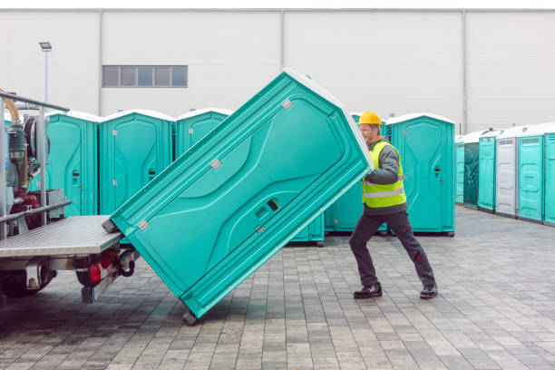 Best Construction site porta potty rental  in Lake Summerset, IL